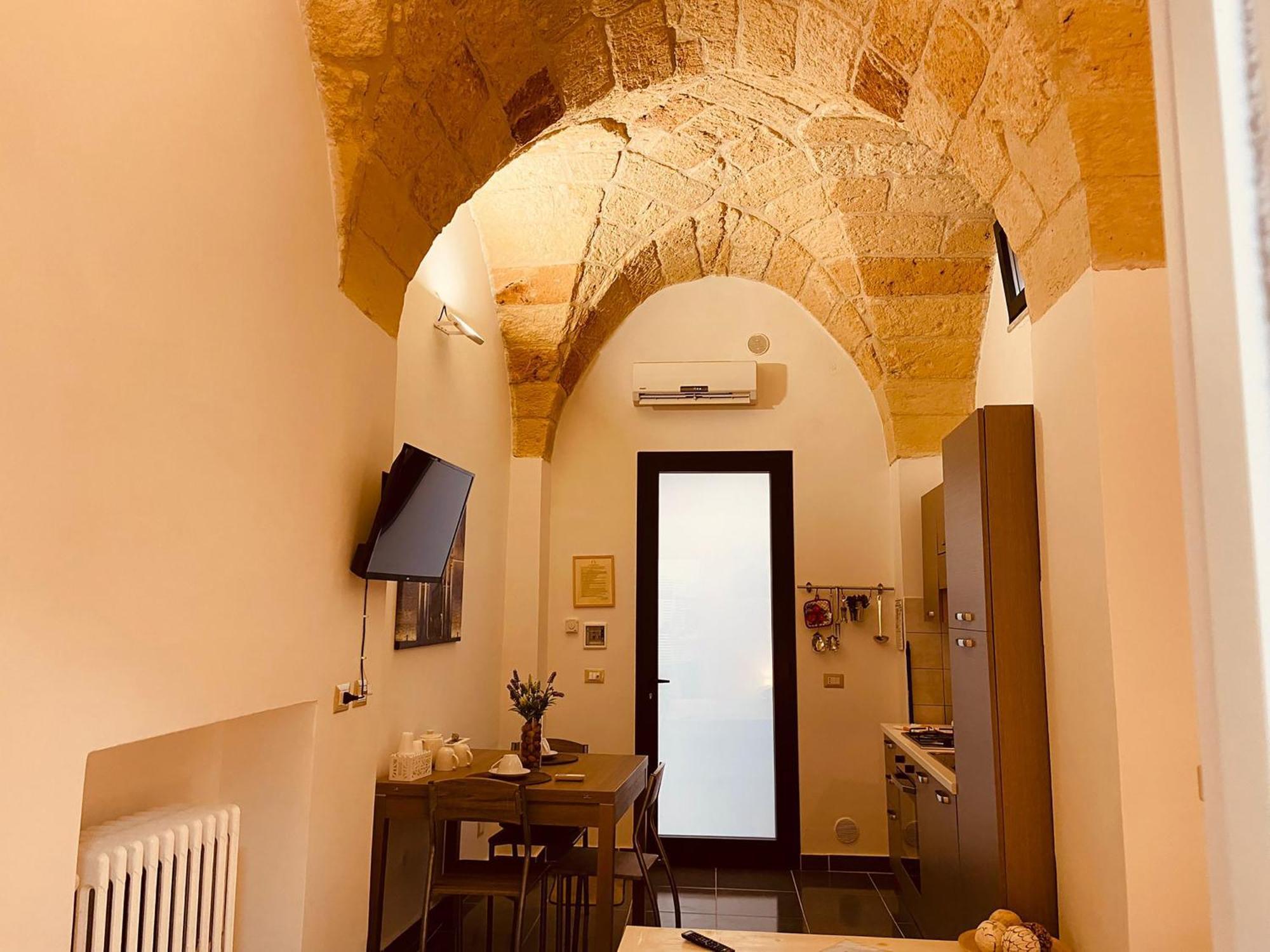Dimore Di - La Corte Guest house