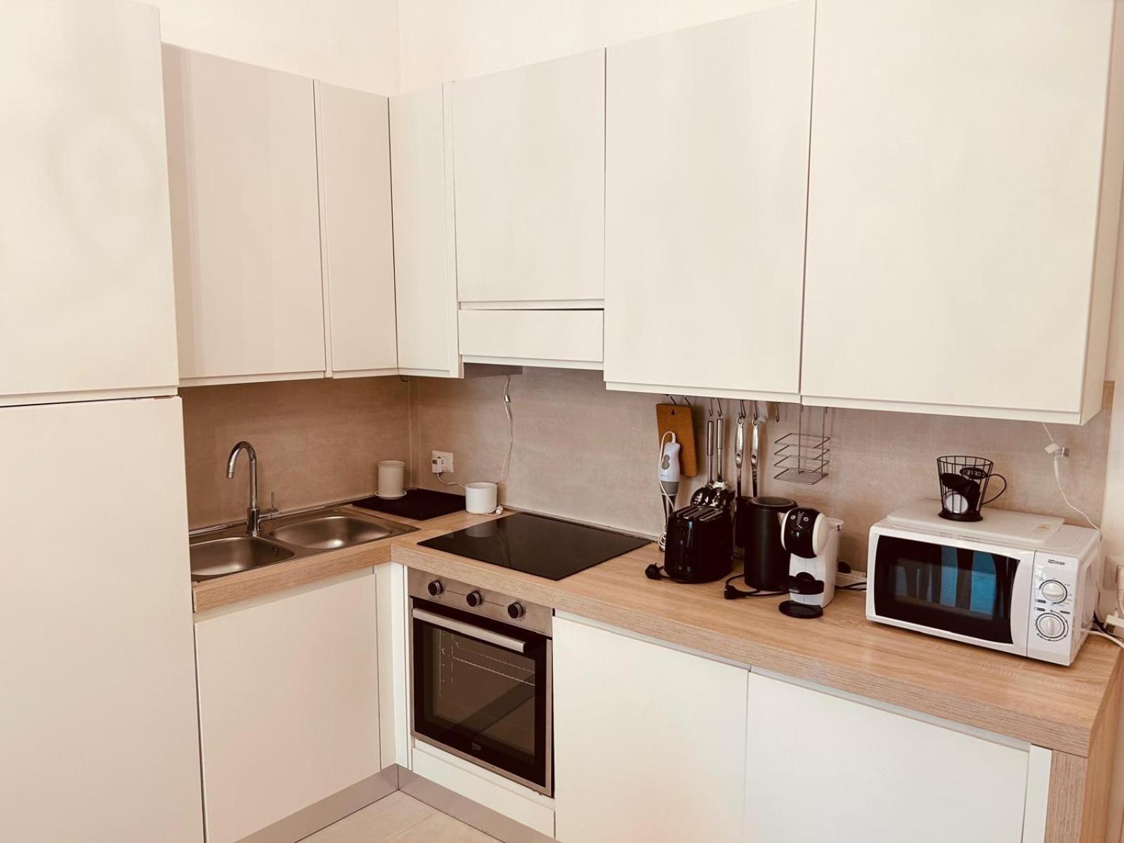 Dimore Di - La Corte Guest house 4*